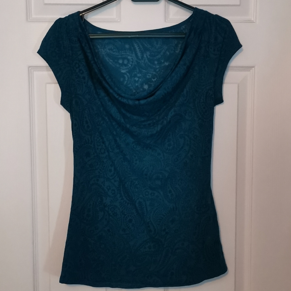 Smart set scooped neck blouse